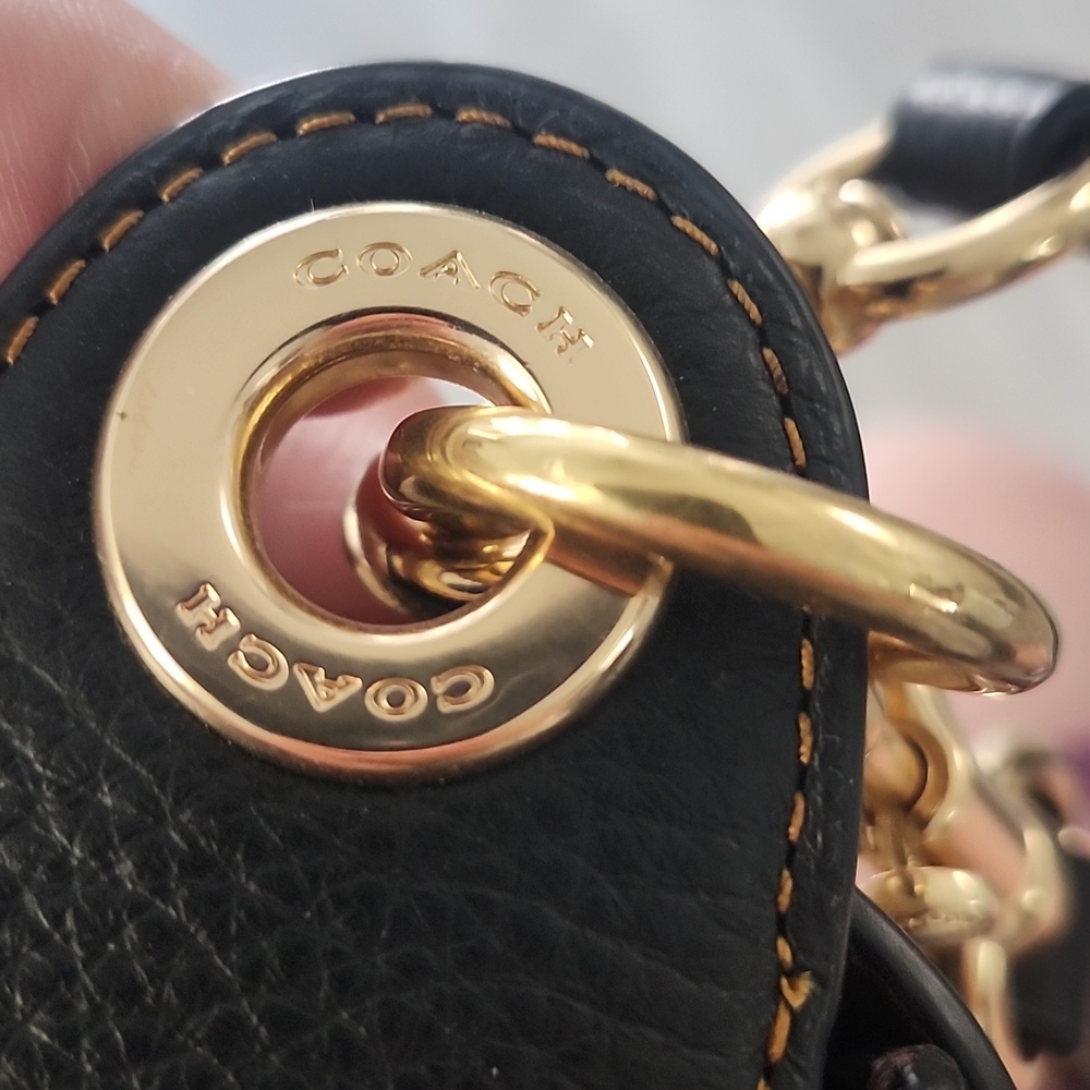 Coach Kleo Shoulder Bag 17 Limited Edition NYC Patches - Picture 14 of 16